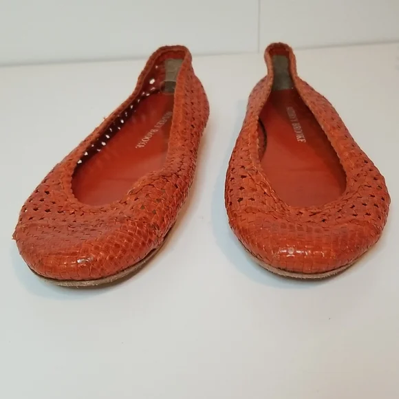 Audrey Brooke Vero Cuoiro Orange Flats - Picture 2 of 8